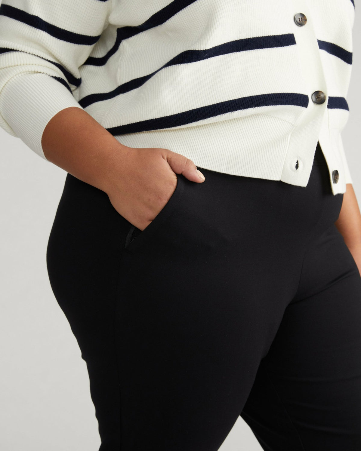 Prestige Ponte Flared Pants - Black | Universal Standard