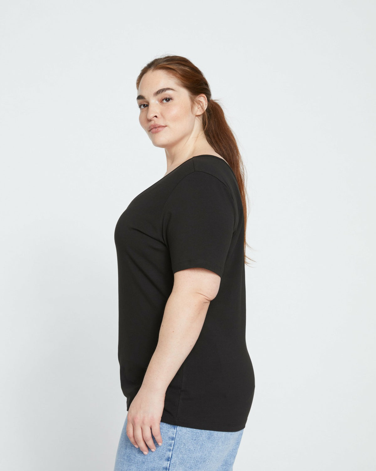 Double V Tee - Black | Universal Standard