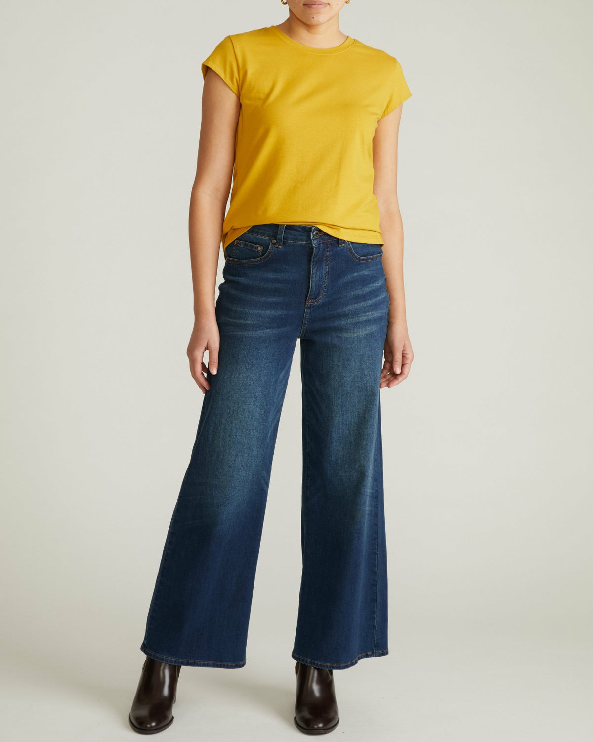 Ashley Cap Sleeve Tee - Yellow Ochre | Universal Standard