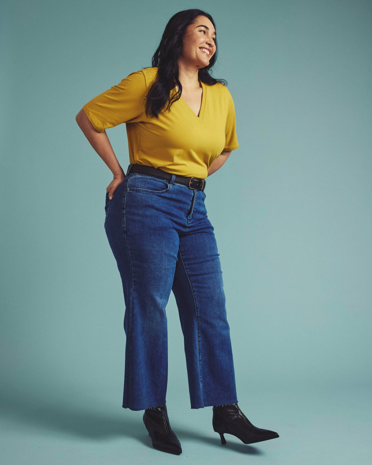 Maia Stovepipe Sleeve V Neck Tee - Yellow Ochre | Universal Standard