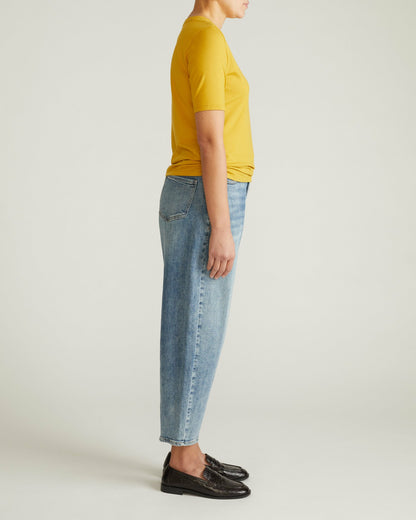 Maia Stovepipe Sleeve Tee - Yellow Ochre | Universal Standard