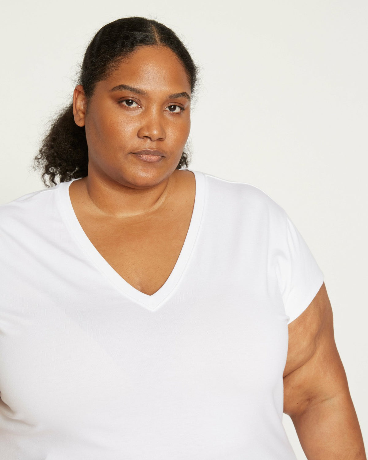 Ashley V Neck Cap Sleeve Tee - White | Universal Standard