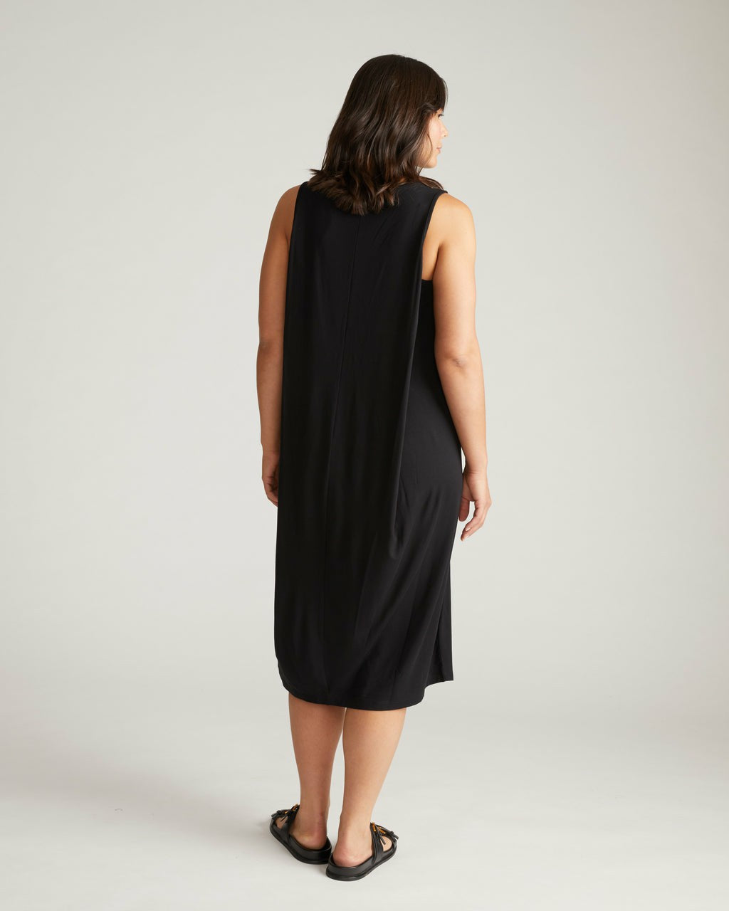 Pearl Divine Jersey Dress - Black | Universal Standard