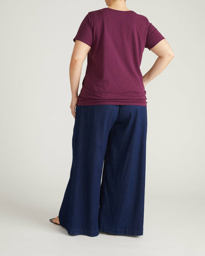 Scoop Neck Tee - Gamay | Universal Standard