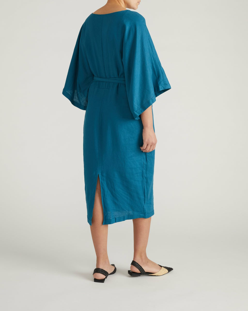 Lio Linen Blend Dress - Ink Blue | Universal Standard