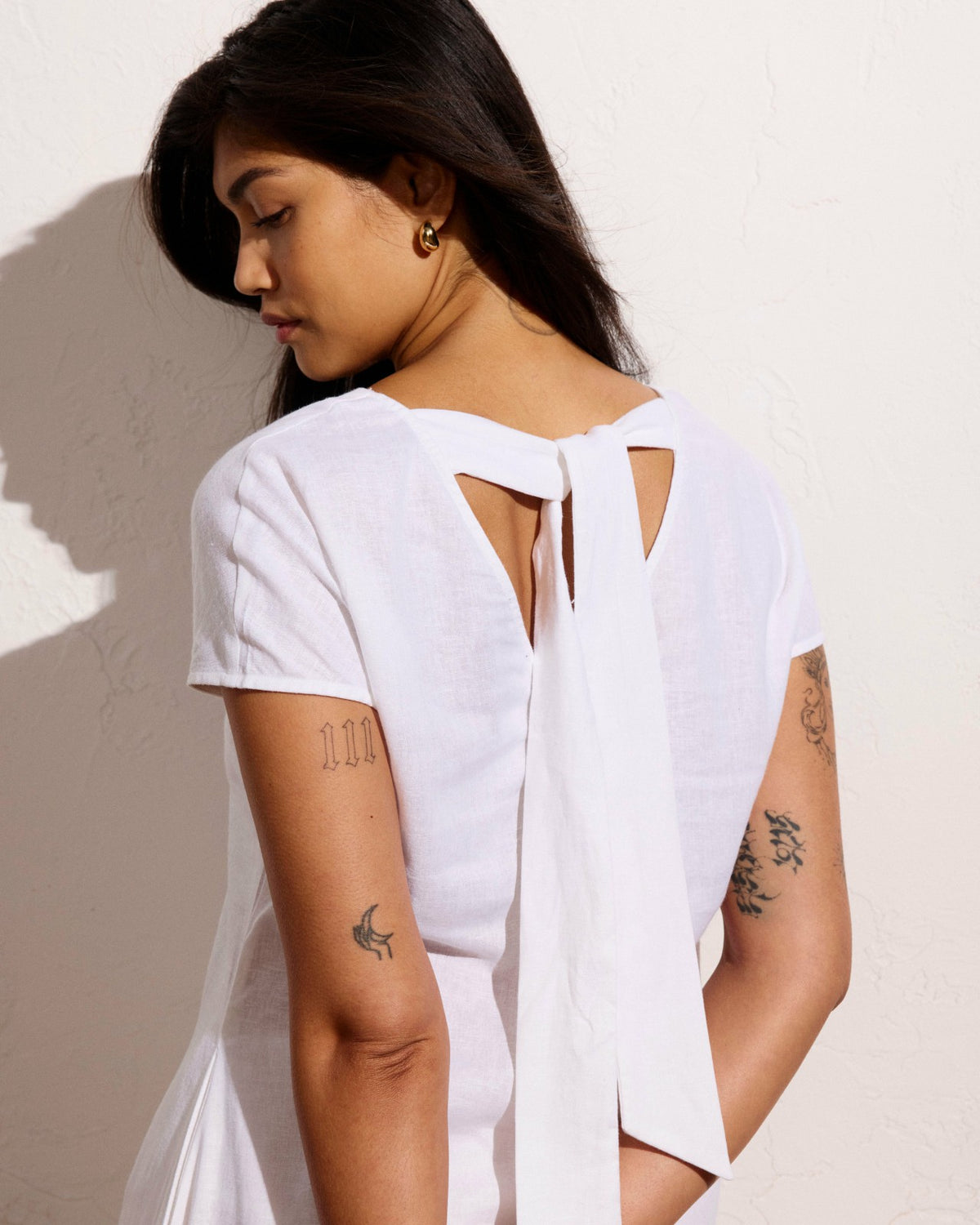 Louvre Bow Back Linen Blend Dress - Bright White | Universal Standard