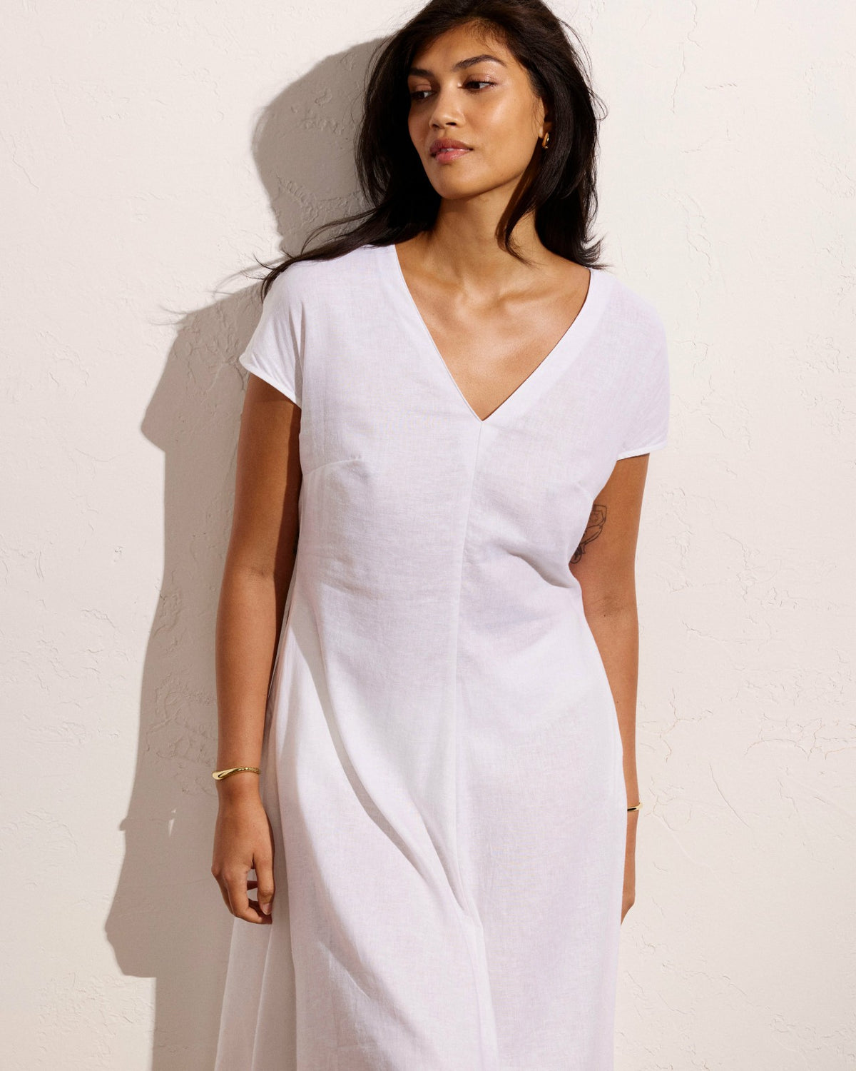 Louvre Bow Back Linen Blend Dress - Bright White | Universal Standard