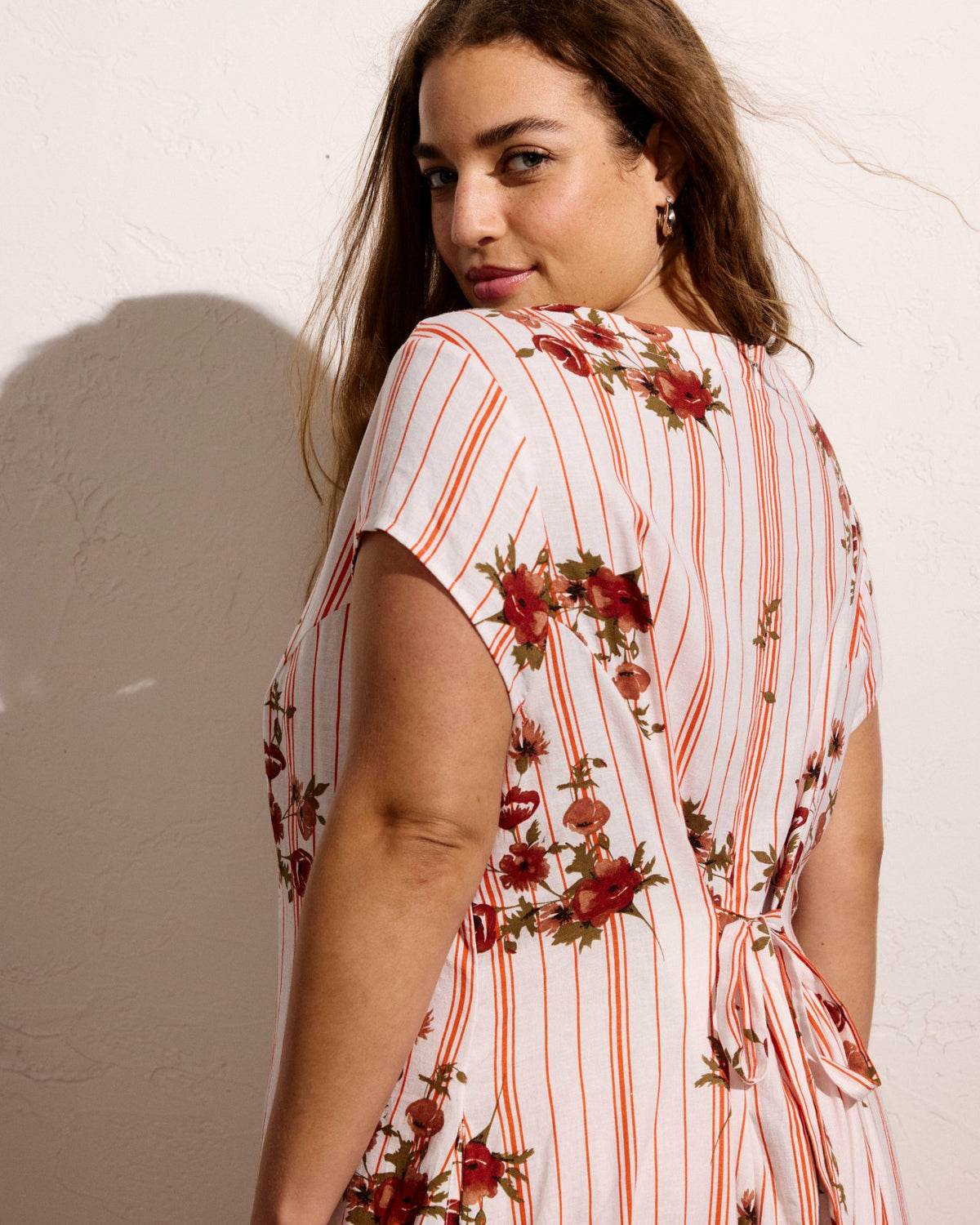 Sunset Linen Blend Flounce Dress - Wild Flower Bouquet Print on Stripe | Universal Standard