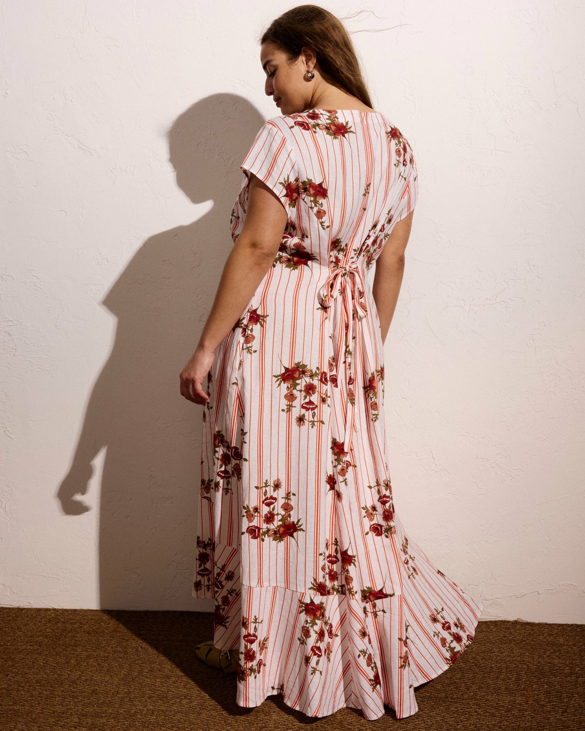 Sunset Linen Blend Flounce Dress - Wild Flower Bouquet Print on Stripe | Universal Standard