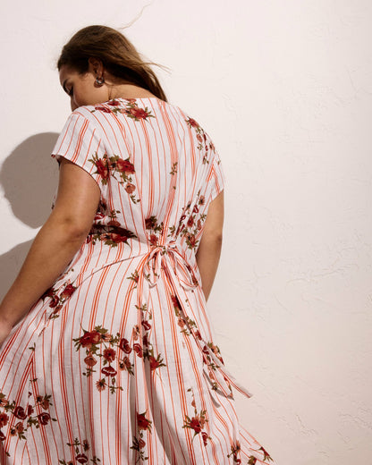 Sunset Linen Blend Flounce Dress - Wild Flower Bouquet Print on Stripe | Universal Standard