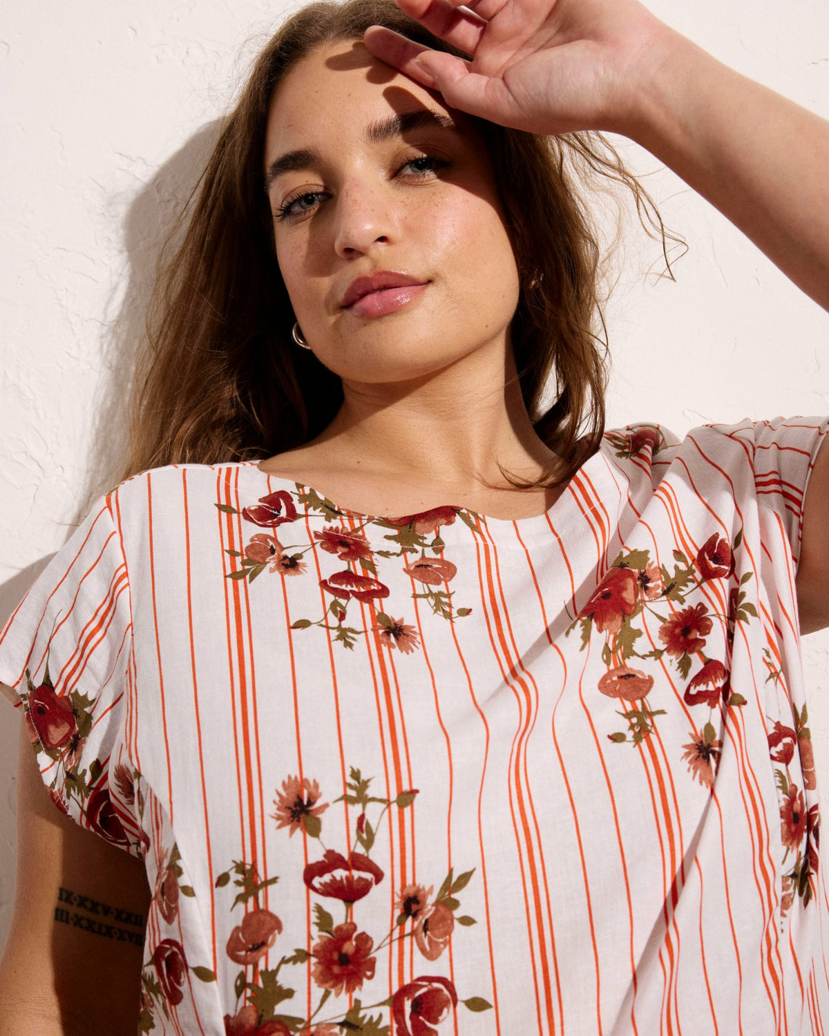 Sunset Linen Blend Flounce Dress - Wild Flower Bouquet Print on Stripe | Universal Standard