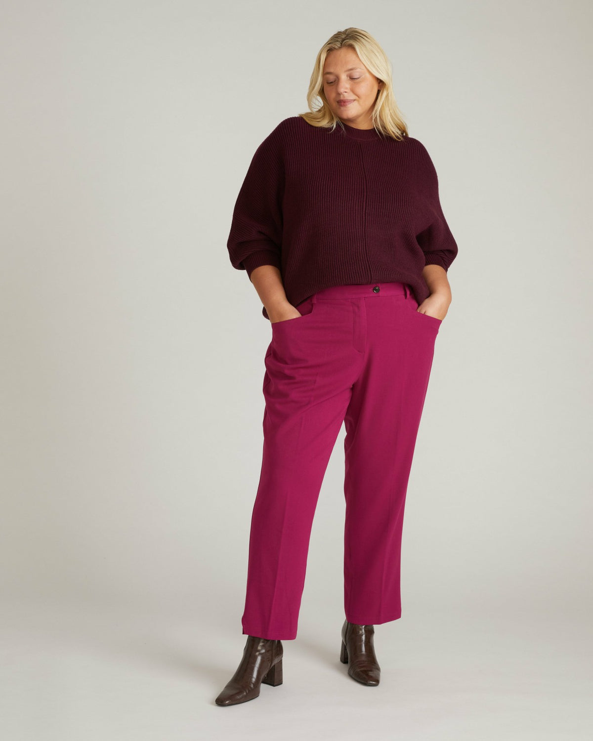All Day Mercer Tapered Leg Pants - Goji Berry | Universal Standard