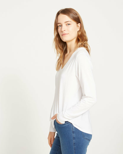 Long Sleeve V Rex - White | Universal Standard