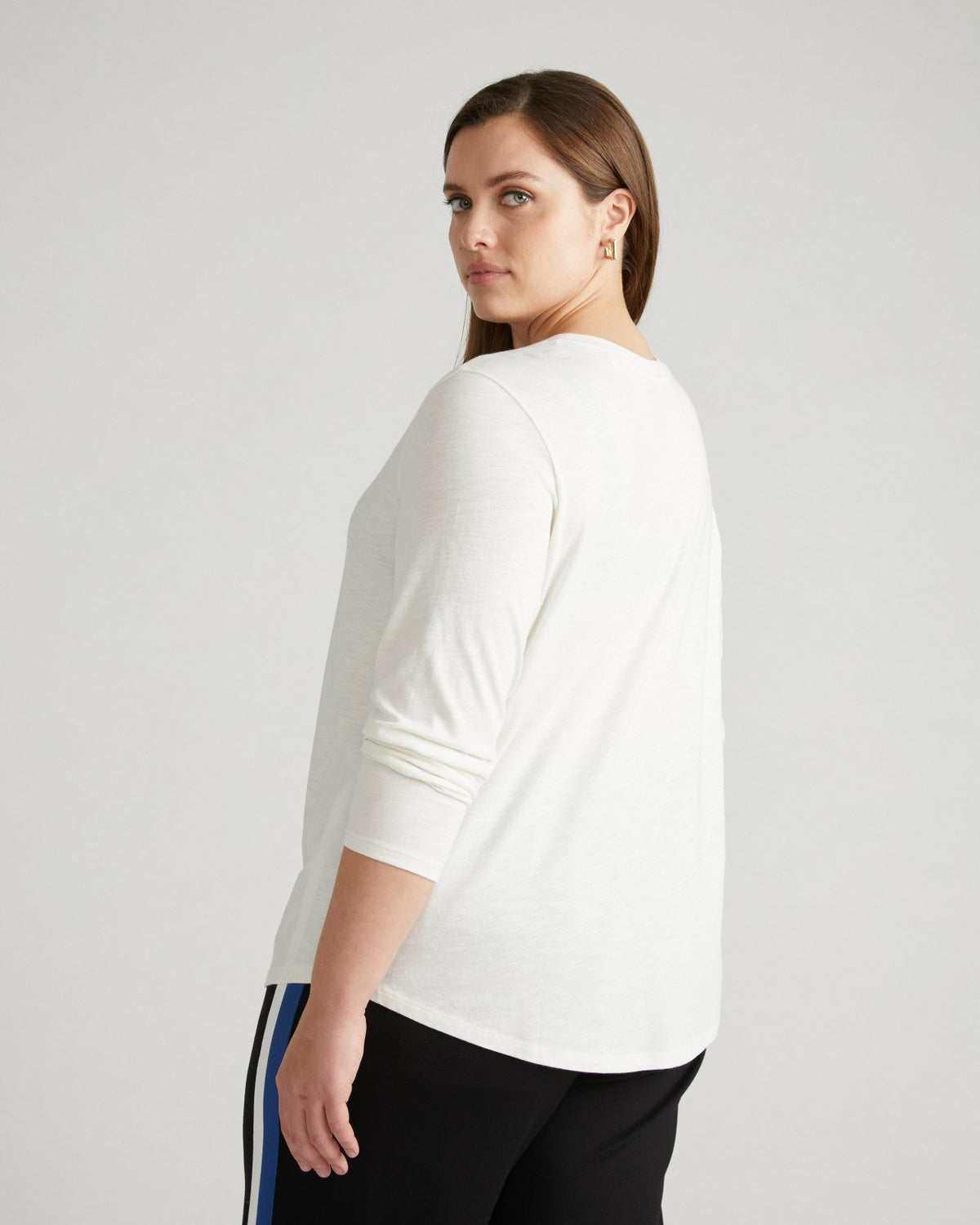 Light-As-Air Long Sleeve Crew Neck Tee - Vapor | Universal Standard