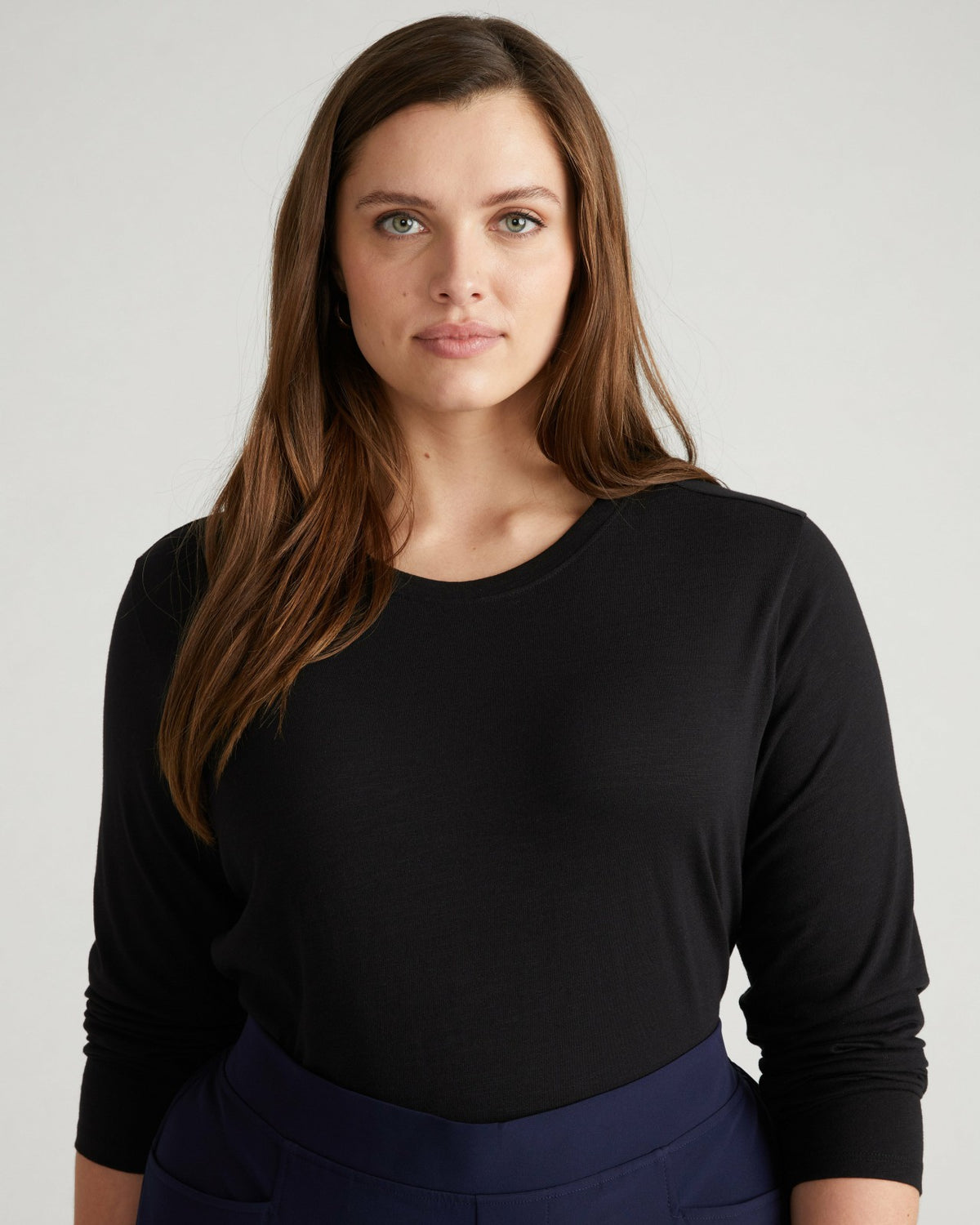 Light-As-Air Long Sleeve Crew Neck Tee - Black | Universal Standard