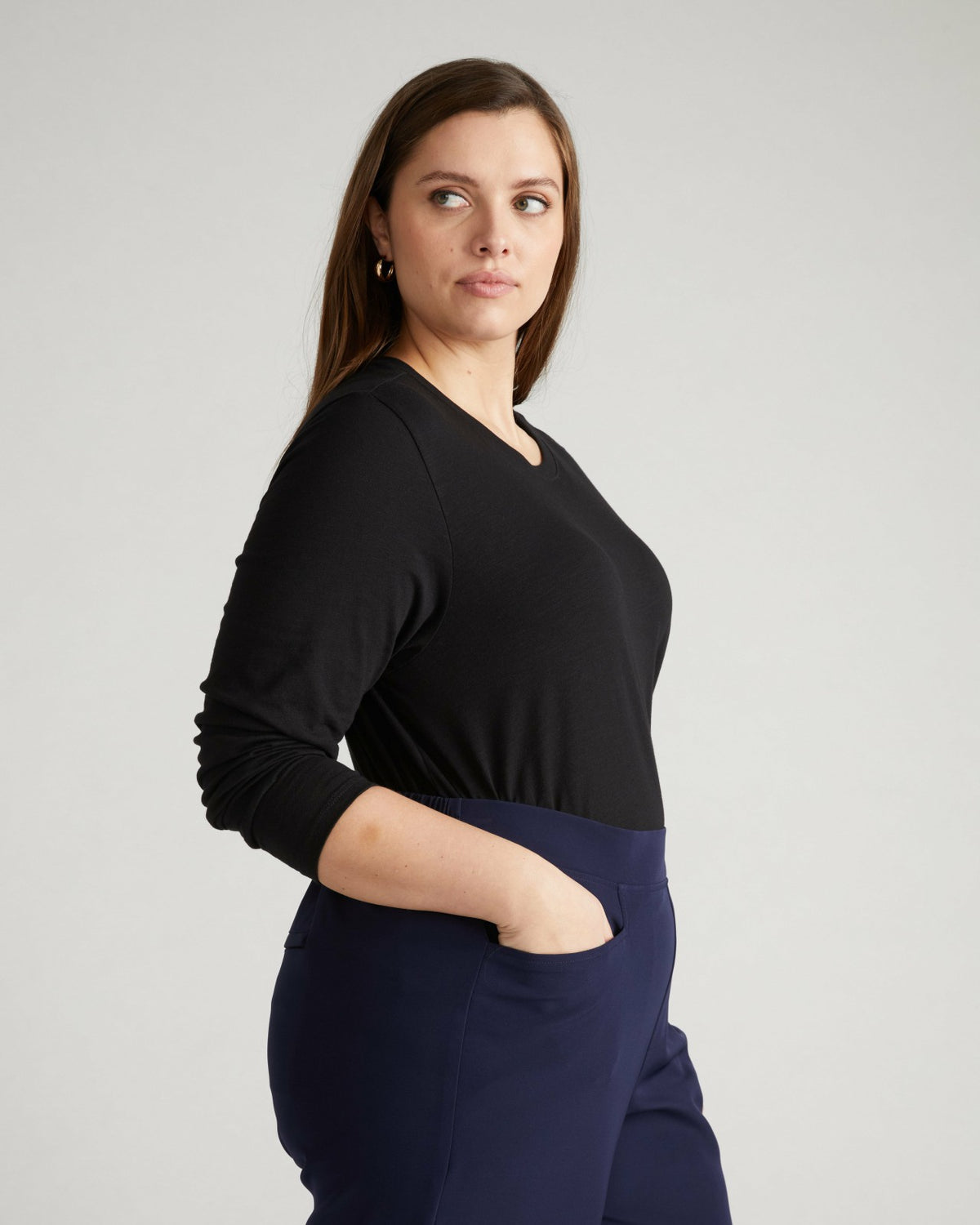 Light-As-Air Long Sleeve Crew Neck Tee - Black | Universal Standard