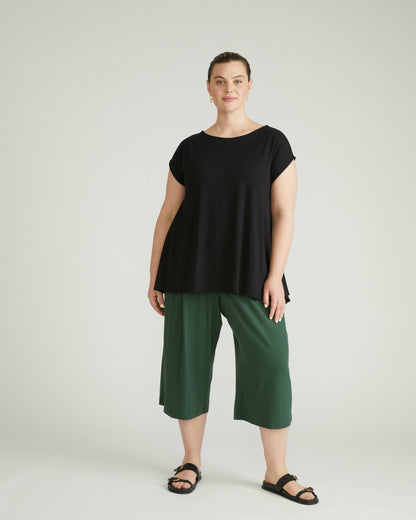 Heatwave Divine Jersey Flared Top - Black | Universal Standard