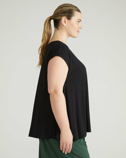 Heatwave Divine Jersey Flared Top - Black | Universal Standard