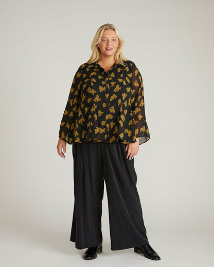 Evie Chiffon Blouse - Gold Heirloom Print | Universal Standard