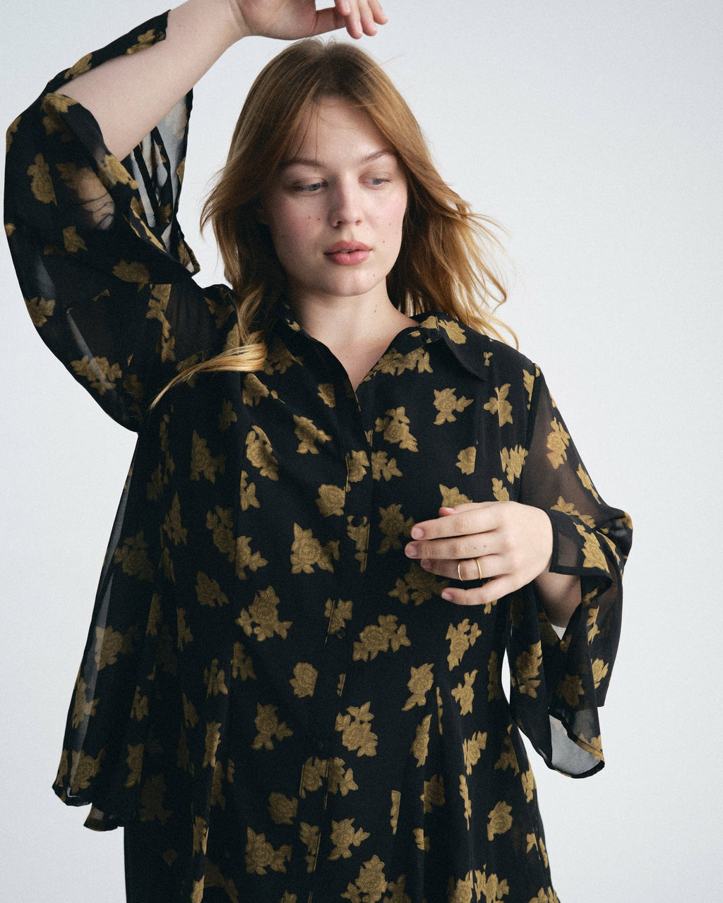 Evie Chiffon Blouse - Gold Heirloom Print | Universal Standard