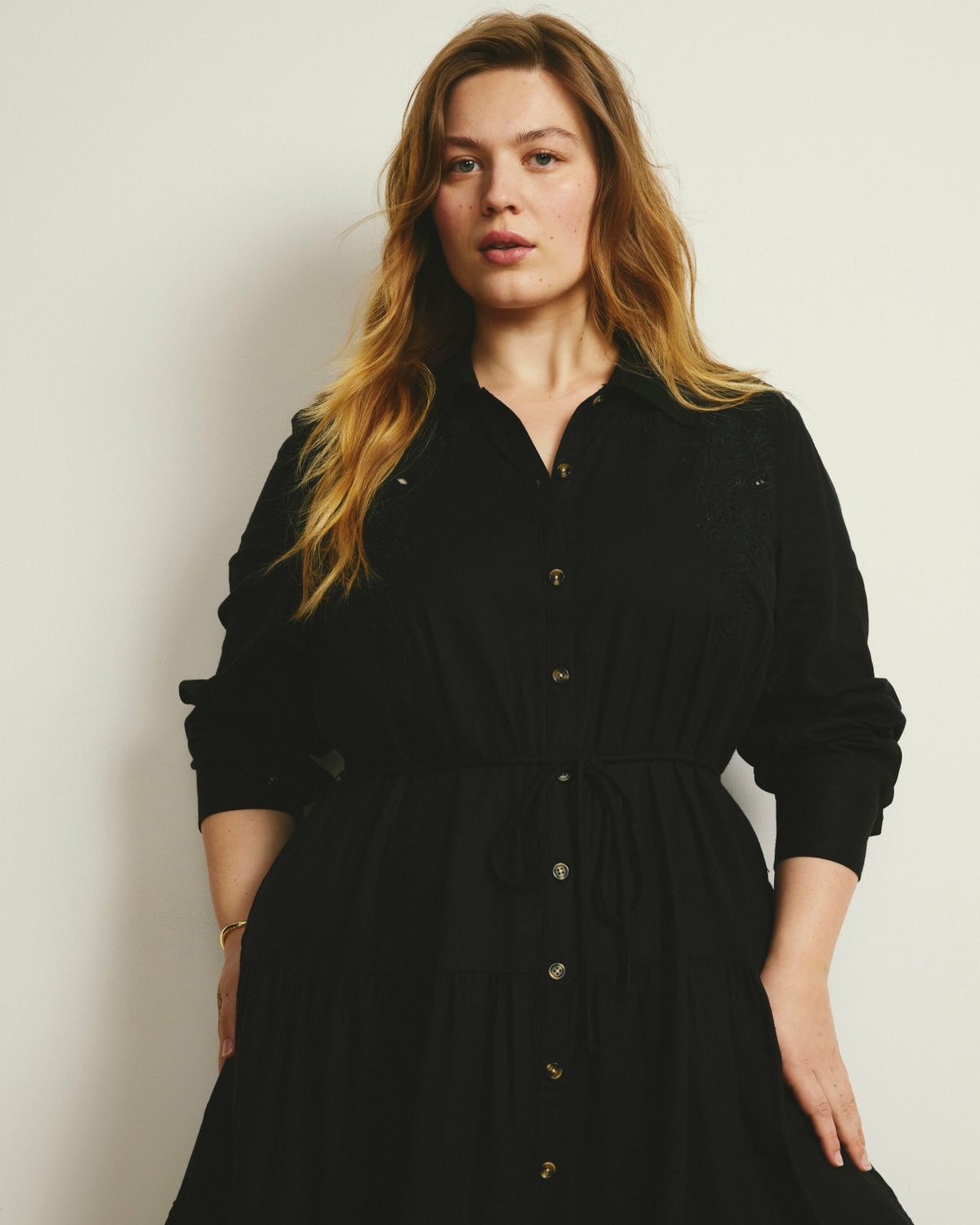 Alix Embroidered Linen Blend Shirtdress - Black | Universal Standard
