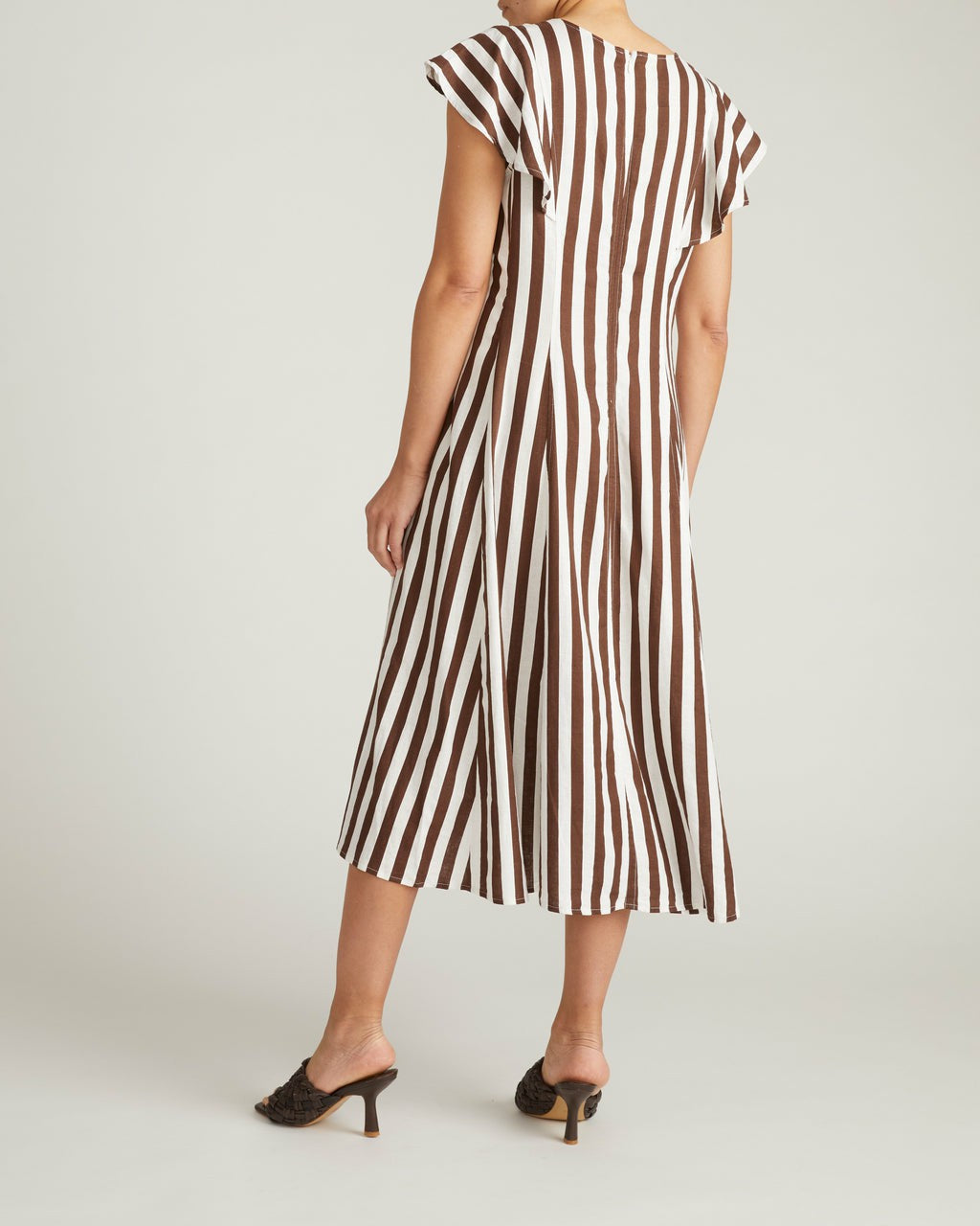 Victoria Linen Blend Dress - Peppercorn Stripe | Universal Standard
