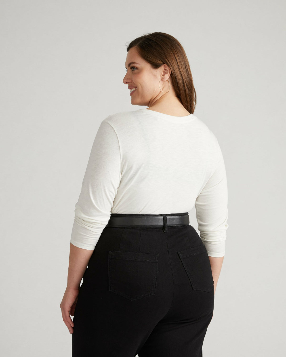 Light-As-Air Long Sleeve V Neck Tee - Vapor | Universal Standard