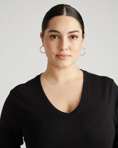 Light-As-Air Long Sleeve V Neck Tee - Black | Universal Standard