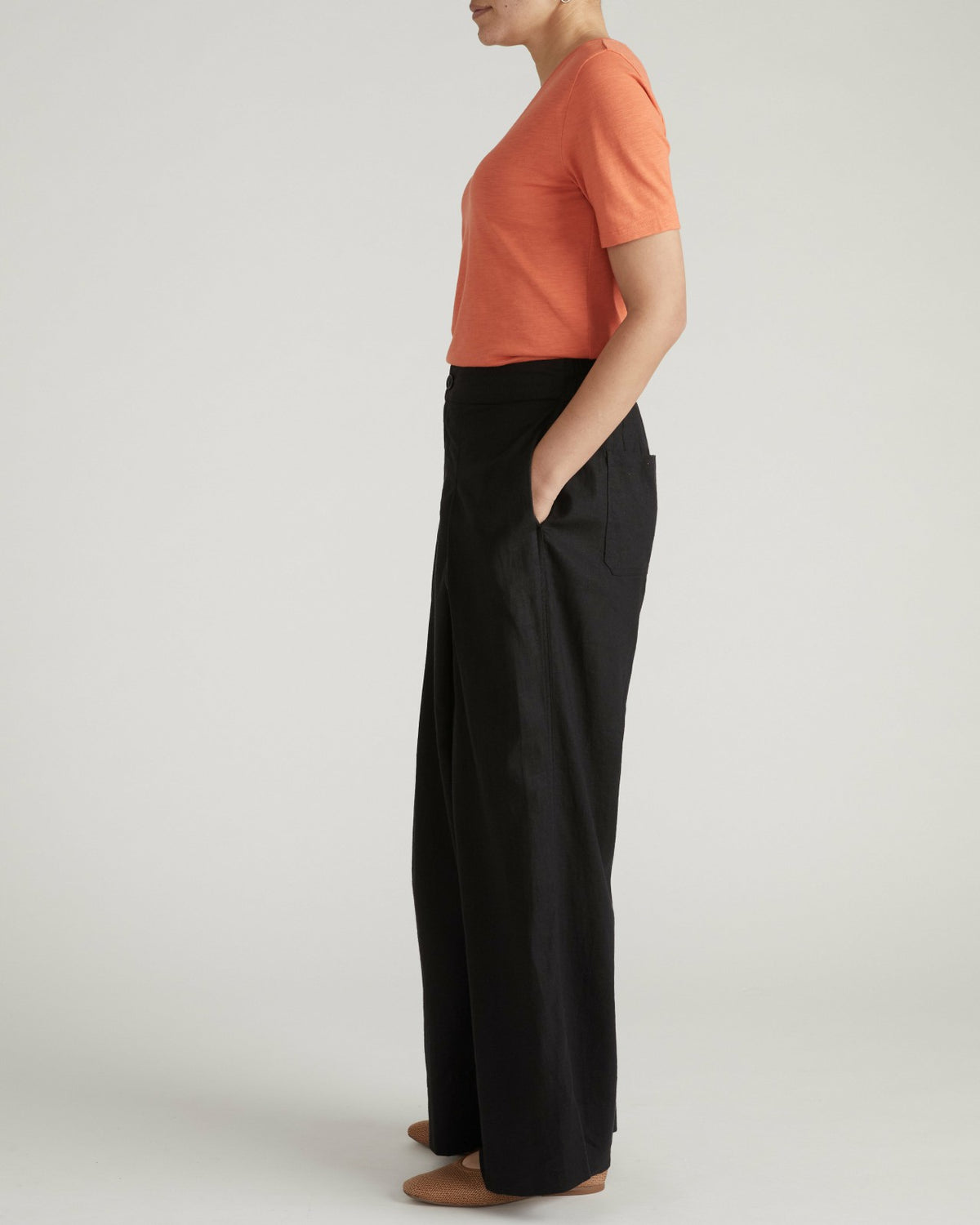 Light-As-Air V Rex - Italian Orange | Universal Standard