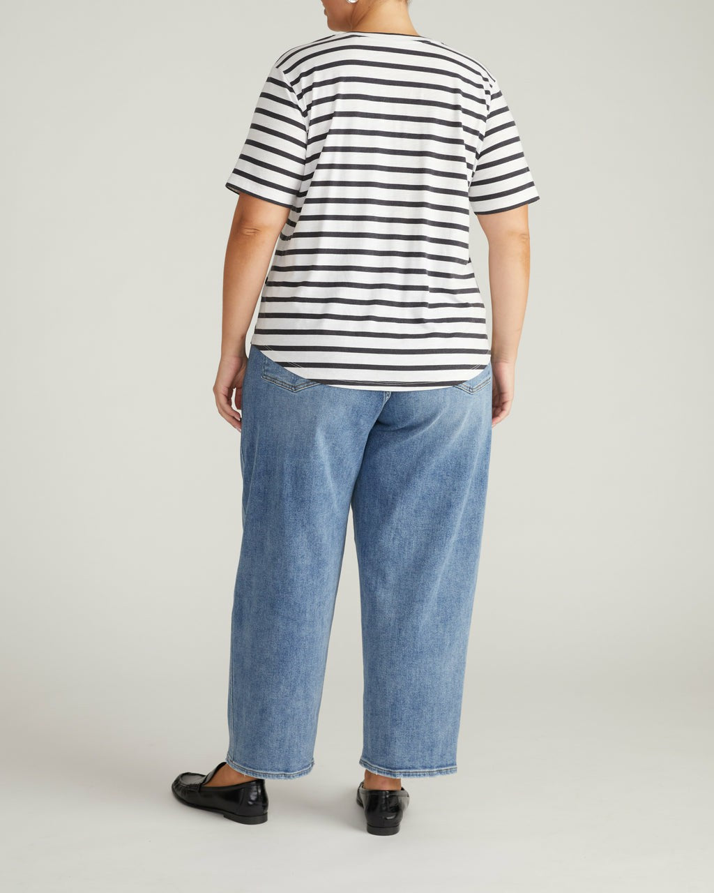Light-As-Air V Rex - Zen Stripe | Universal Standard