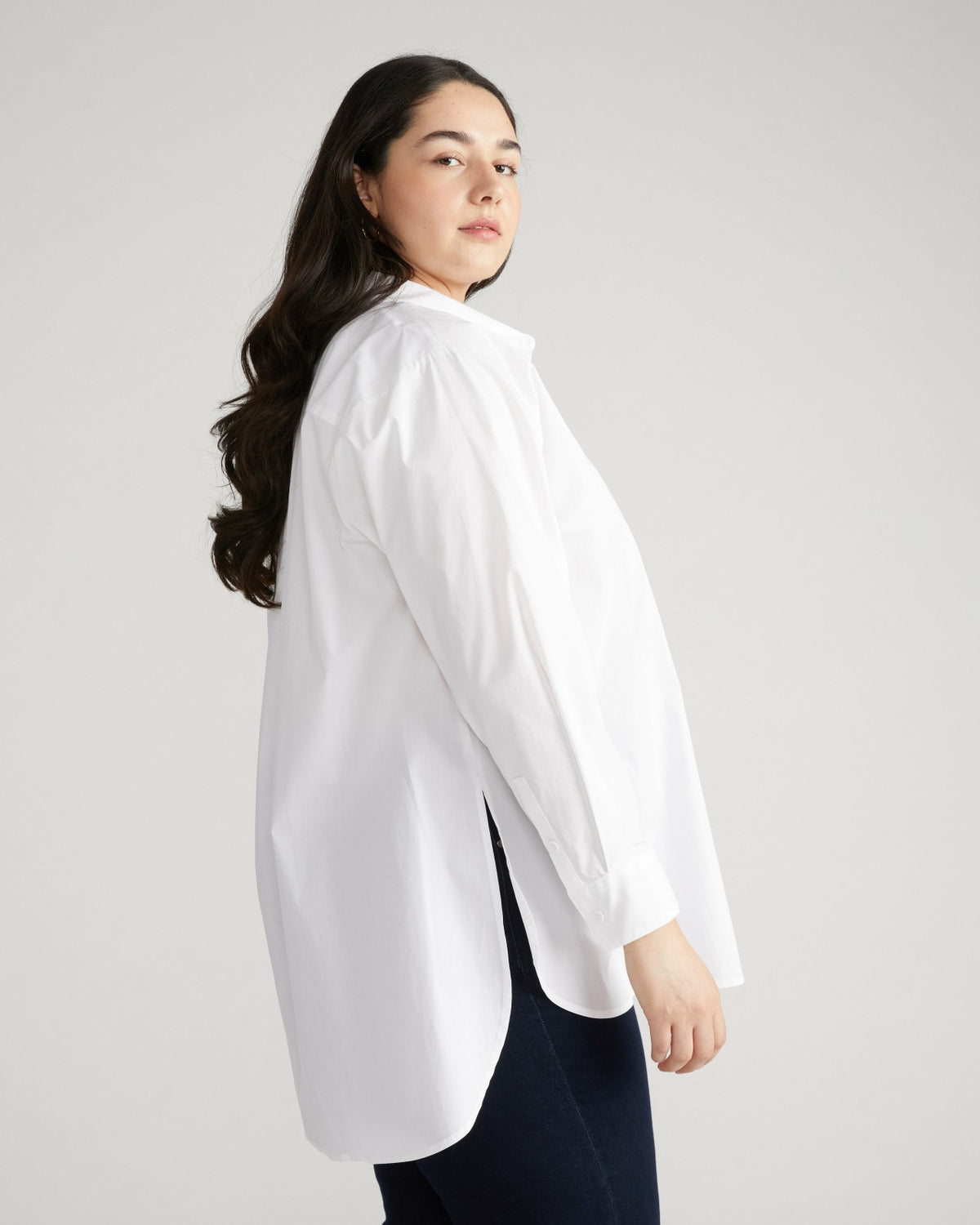 The Artist Poplin Shirt - White | Universal Standard
