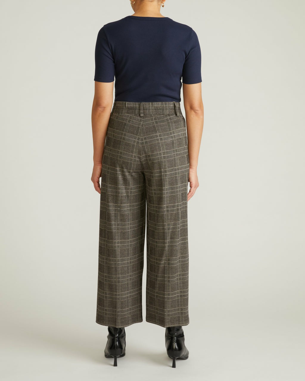 Henley Short Sleeve Ribbed Tee - Navy | Universal Standard