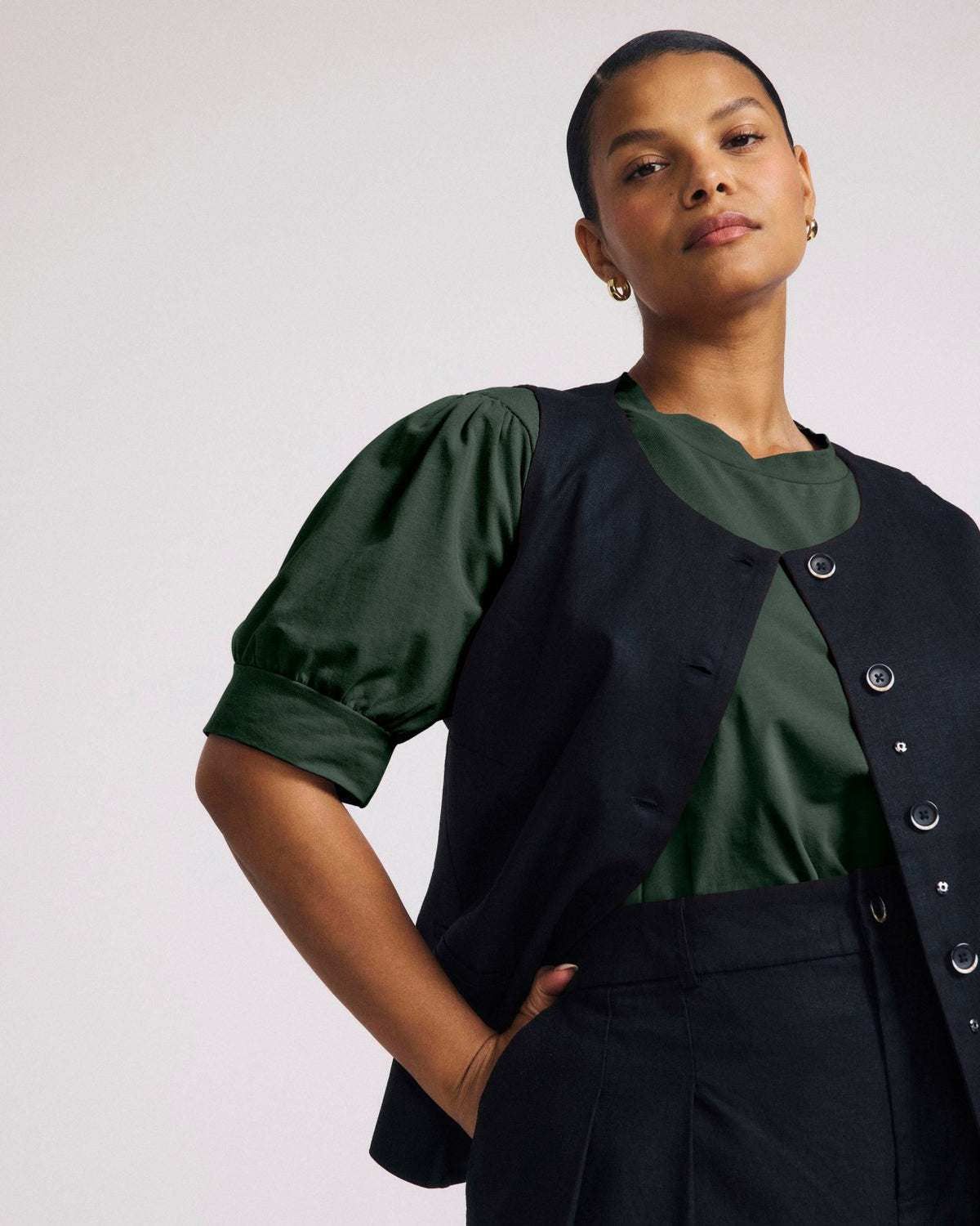 Pouf Sleeve Tee - Forest Green | Universal Standard