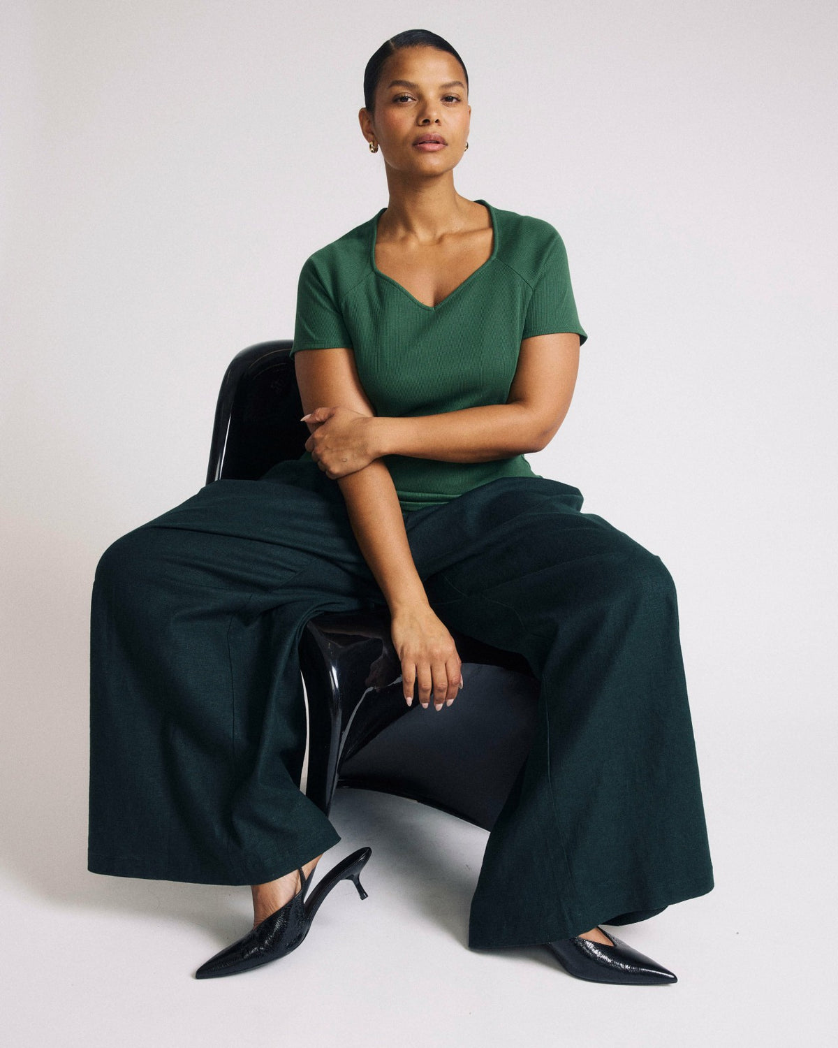 Carey Ribbed Sweetheart Tee - Green Park | Universal Standard