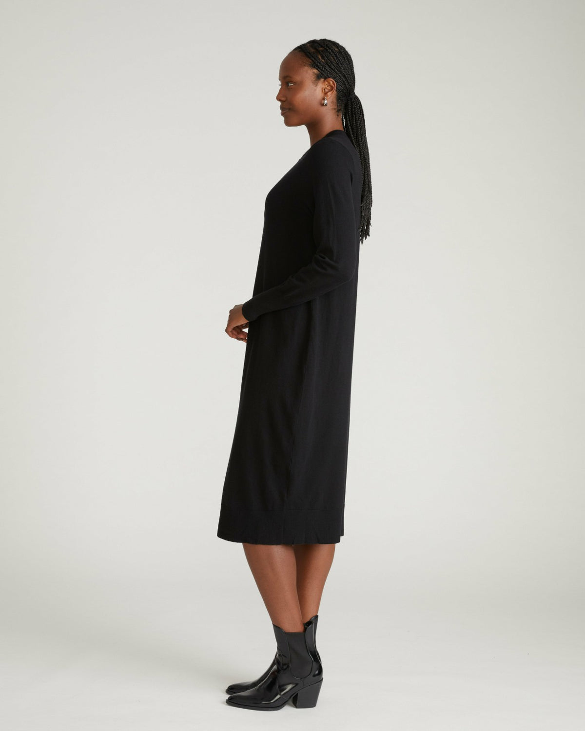 Savvy Fine Knit Everyday Sweater Dress - Black | Universal Standard
