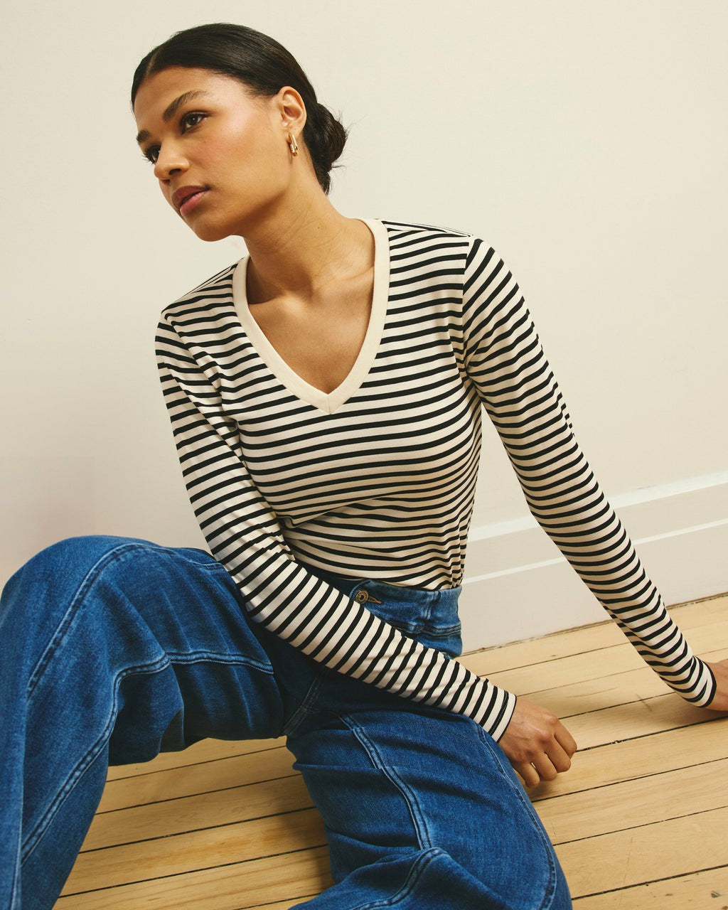Long Sleeve V Rex - Ecru/Black Stripe | Universal Standard