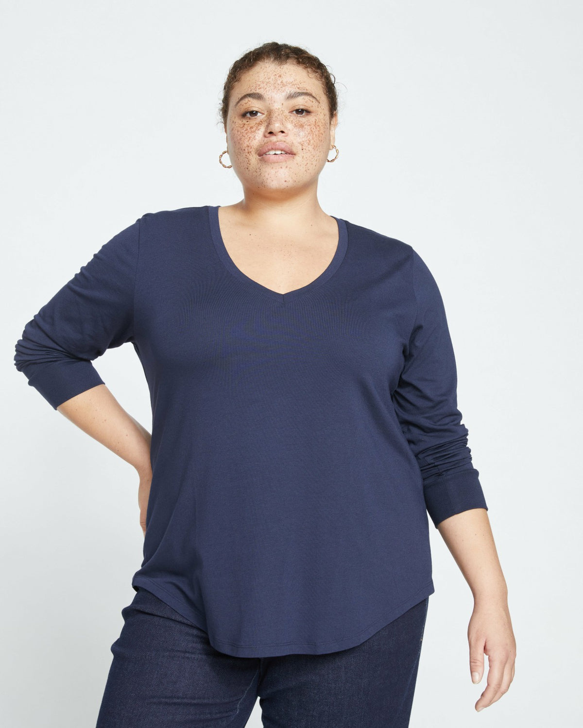 Long Sleeve V Rex - Midnight | Universal Standard