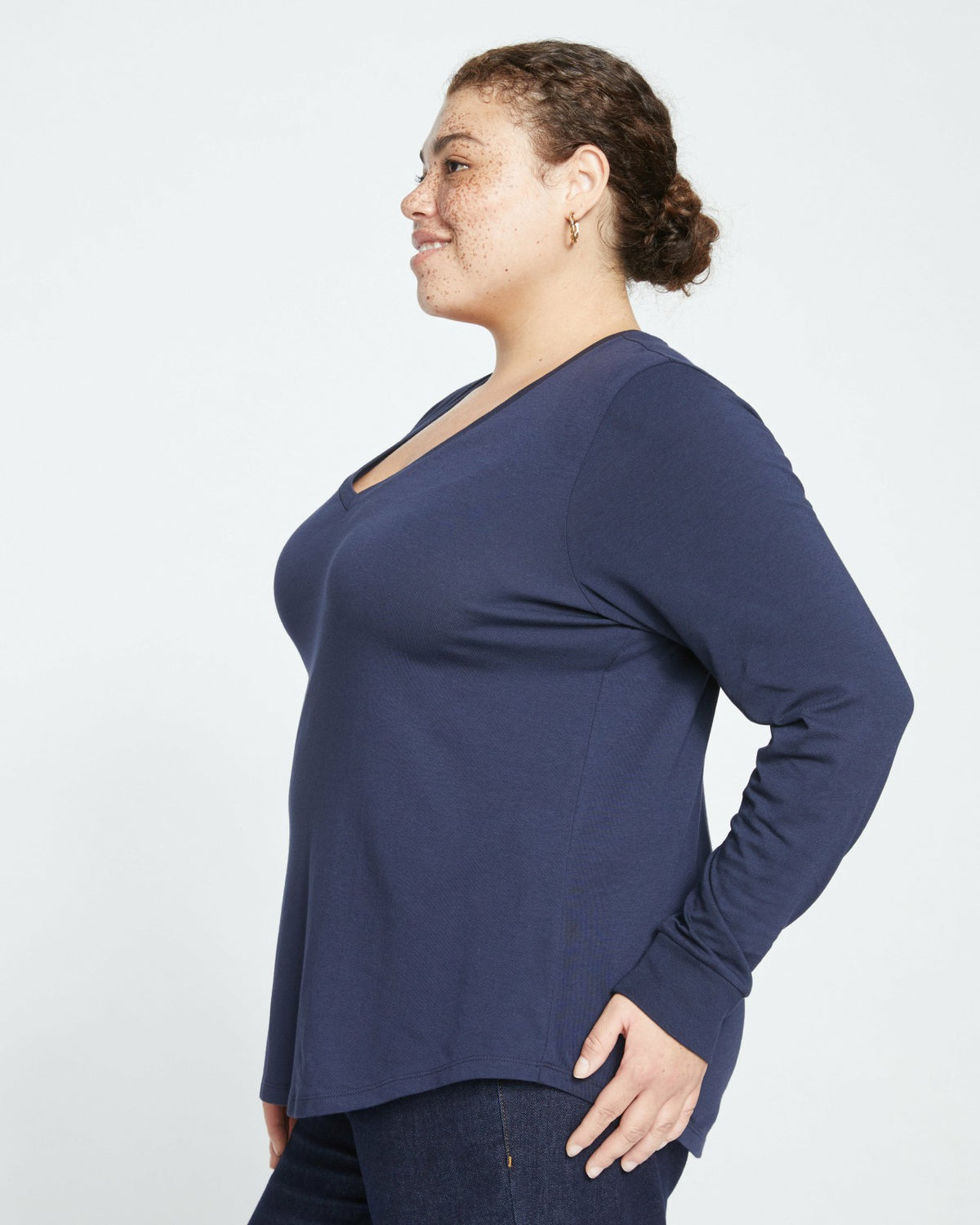 Long Sleeve V Rex - Midnight | Universal Standard