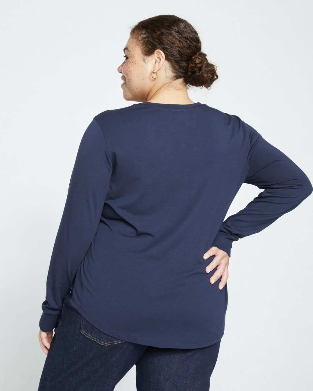 Long Sleeve V Rex - Midnight | Universal Standard