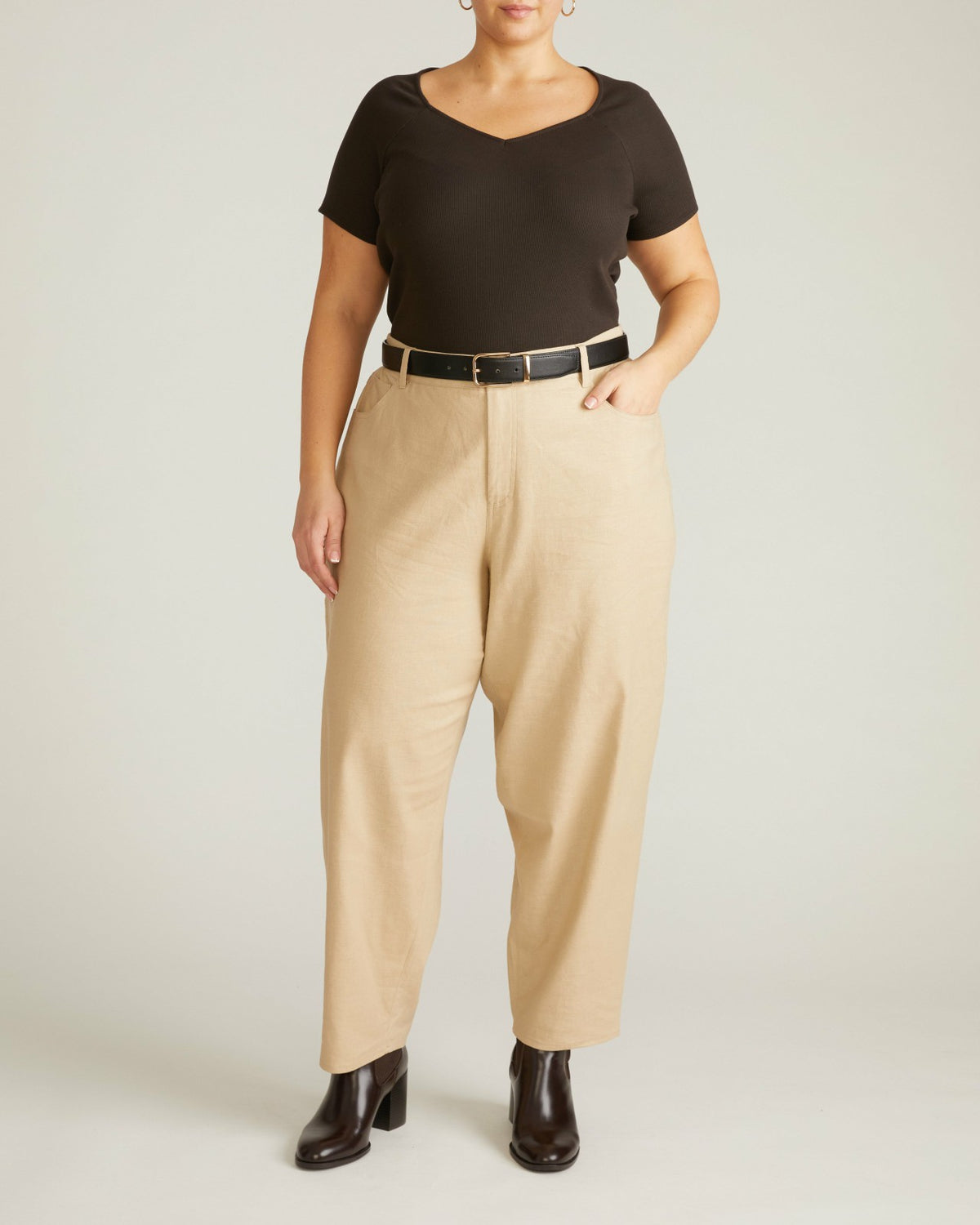 Carey Ribbed Sweetheart Tee - Espresso | Universal Standard