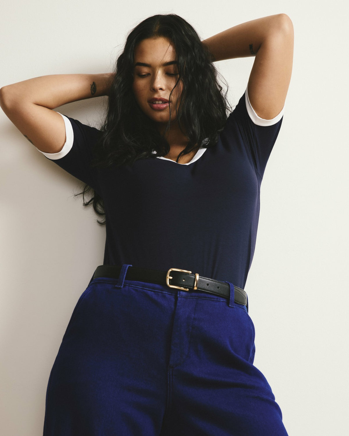 V Rex - Navy/White Trim | Universal Standard
