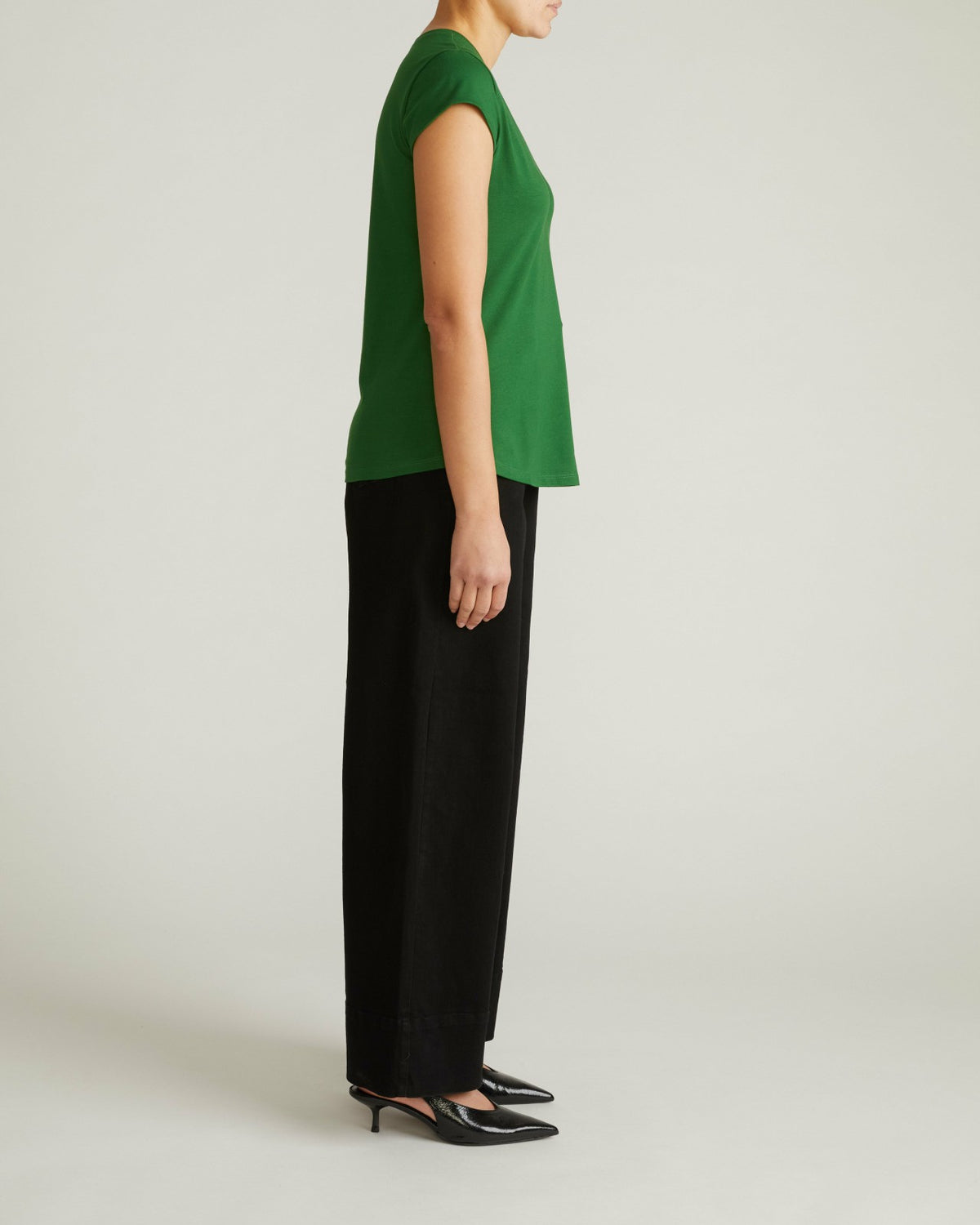 Ashley V Neck Cap Sleeve Tee - Green Park | Universal Standard